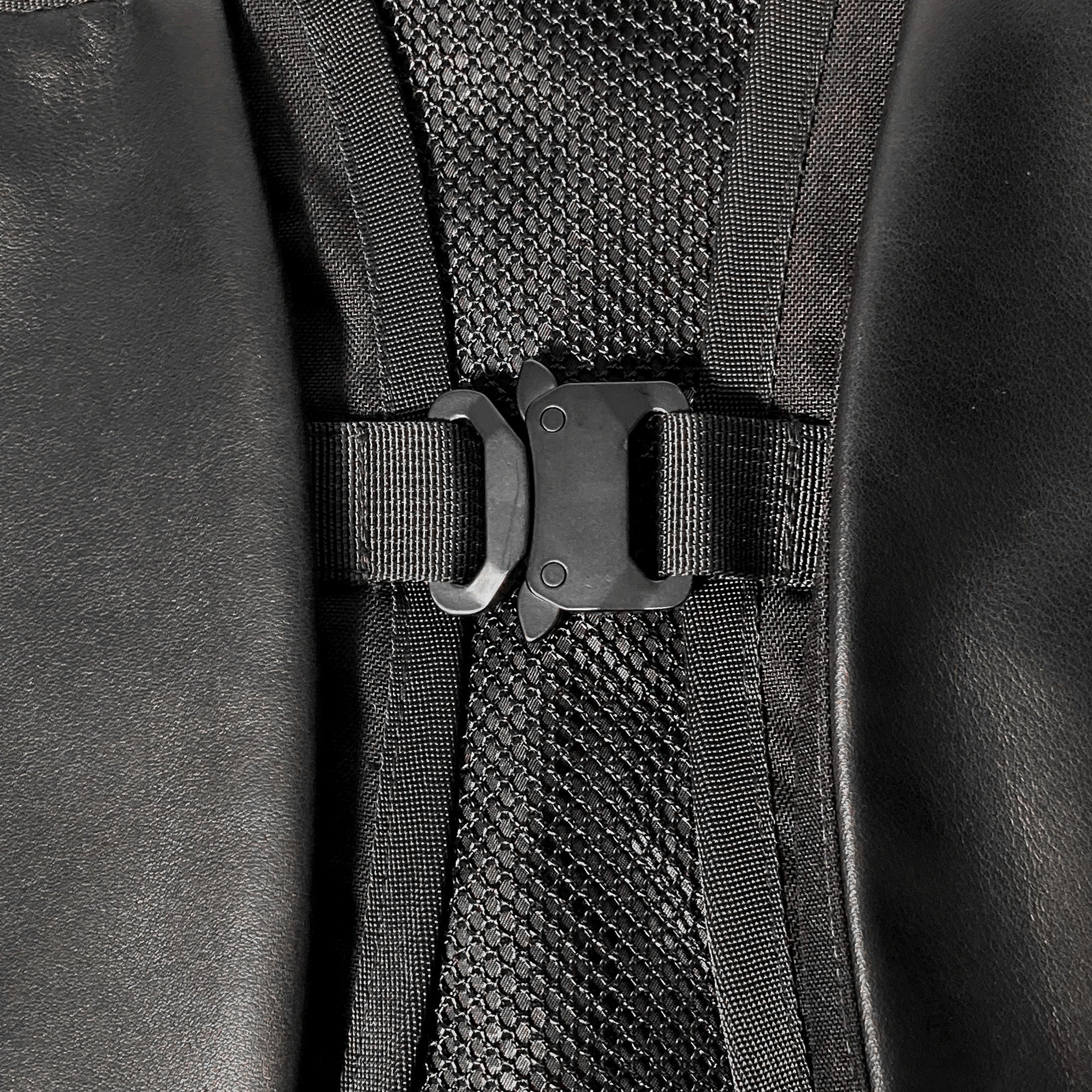 SCHOTT LEATHER LUGGAGE VEST/レザーラゲッジ ベスト [SCHOTT(ショット)]
